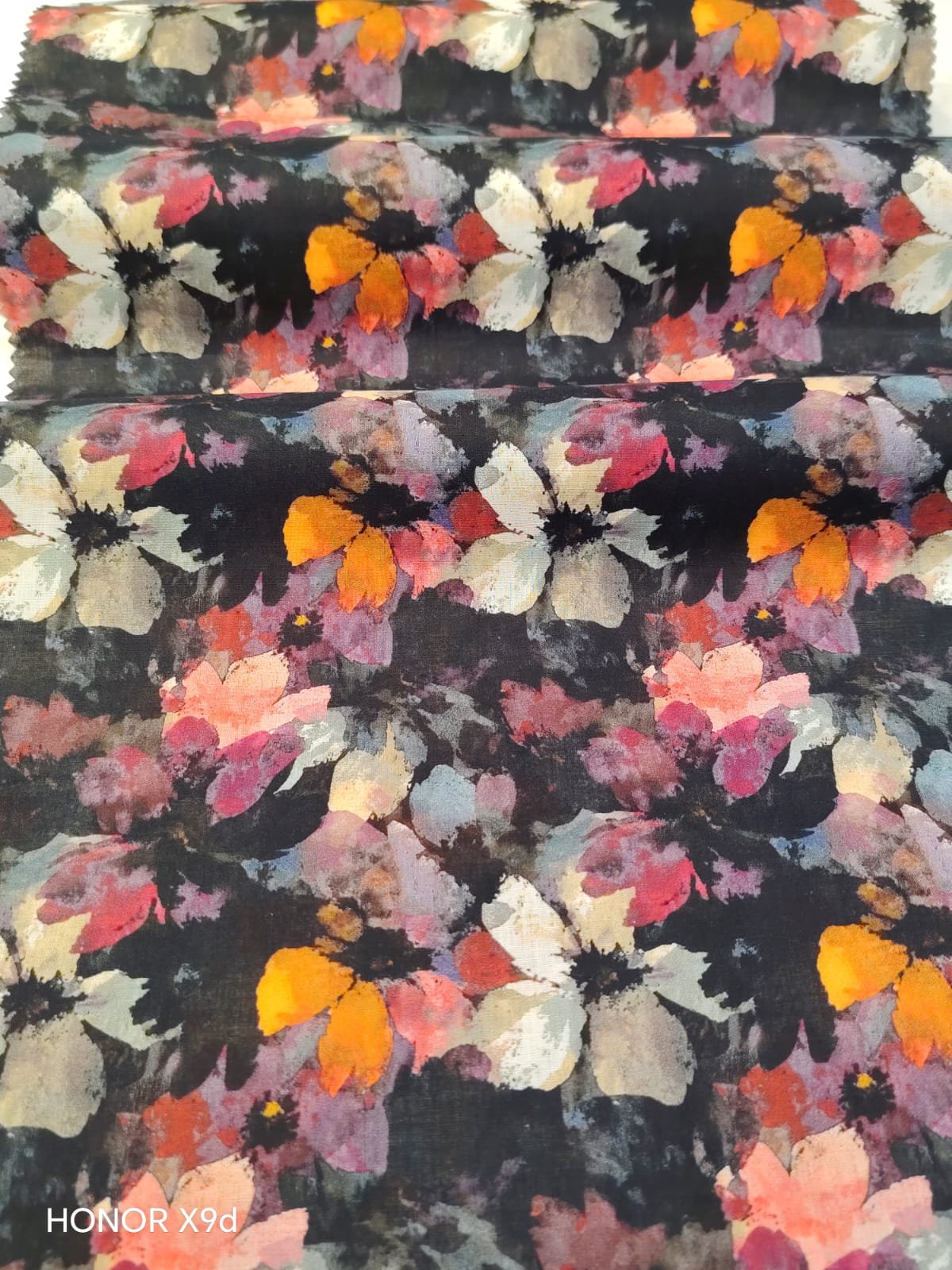 100% Cotton Superfine Lawn pattern 14