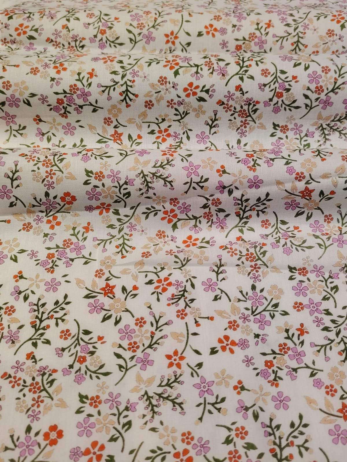 100% Cotton Superfine Lawn pattern 16