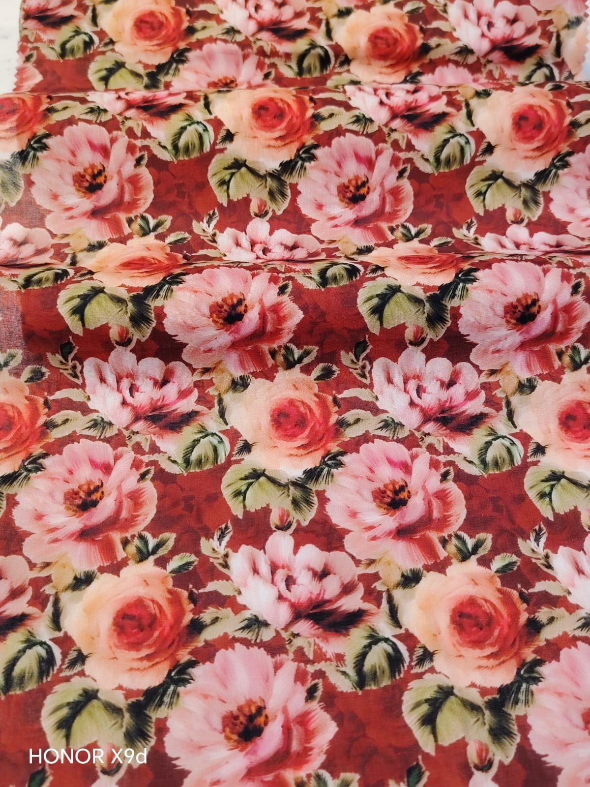 100% Cotton Superfine Lawn pattern 25