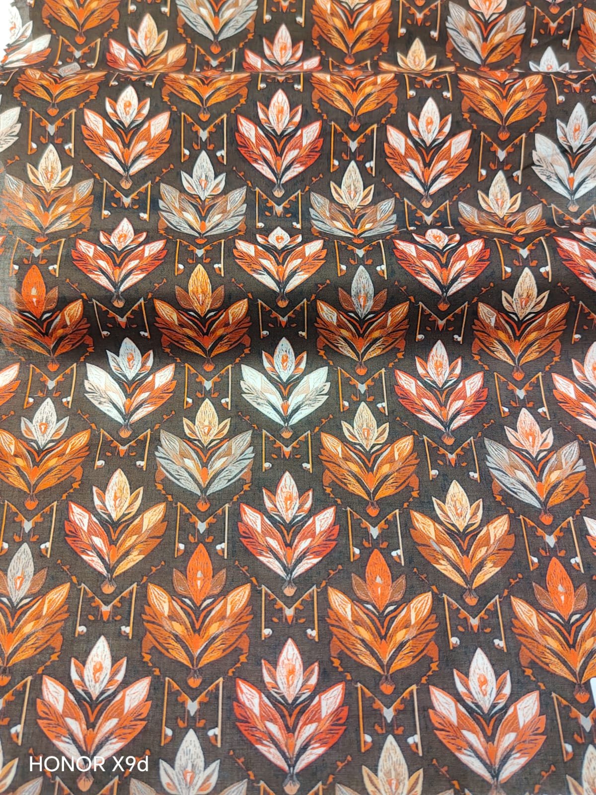 100% Cotton Superfine Lawn pattern 26