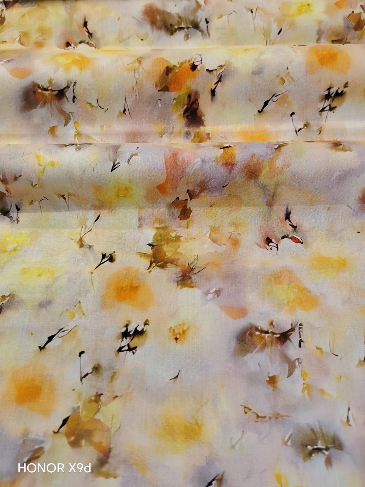 100% Cotton Superfine Lawn pattern 29