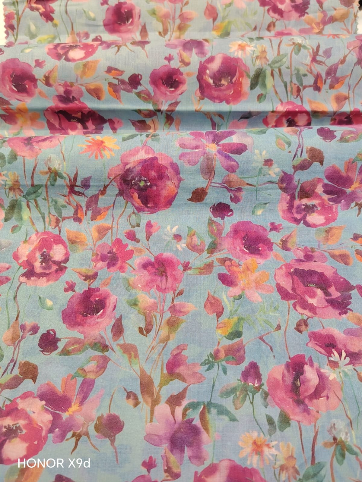 100% Cotton Superfine Lawn pattern 31
